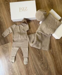 Alternative view of Box nascita Paz Rodriguez