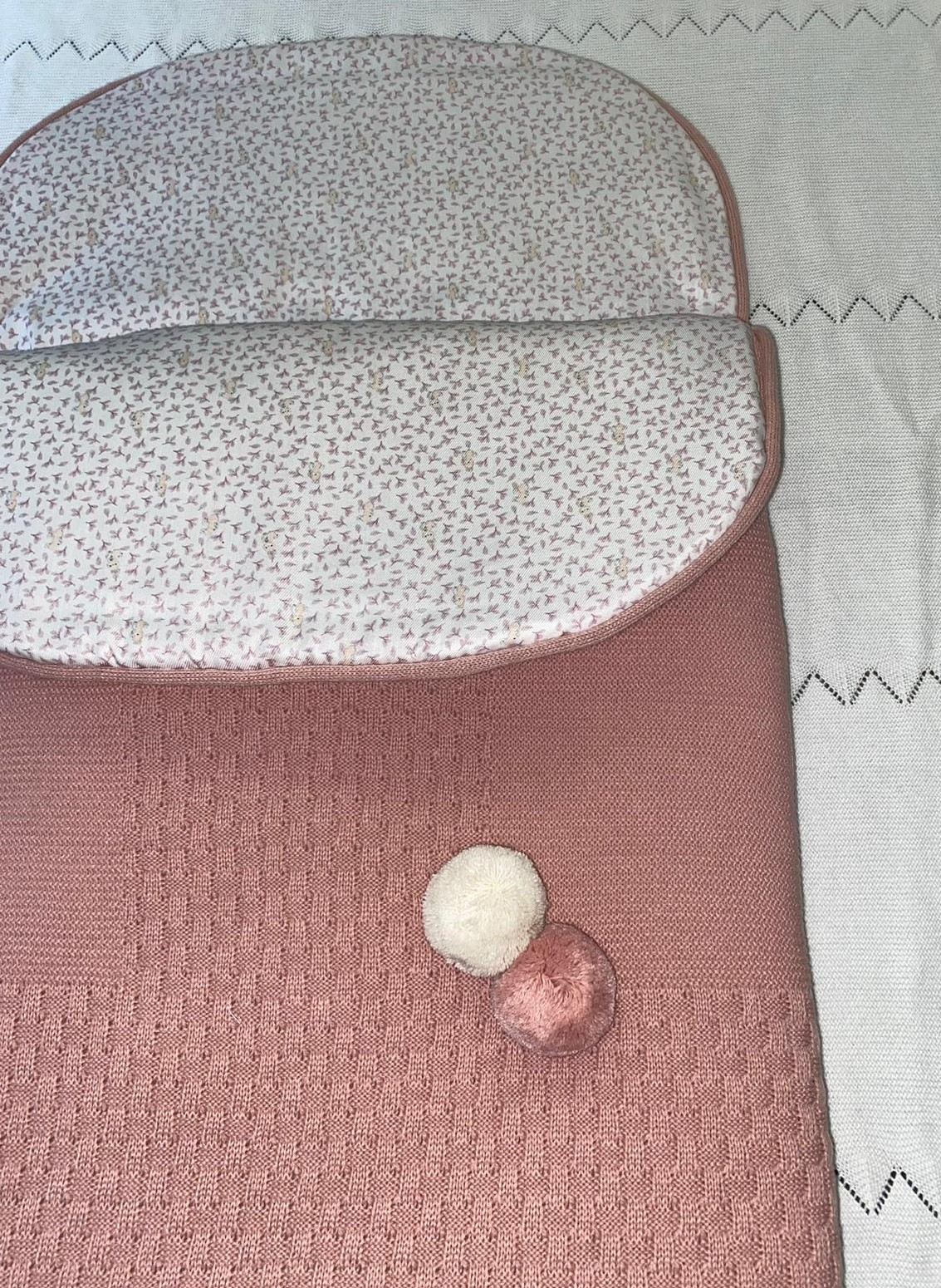 Sacco nanna rosa pom pom Mac Ilusion - immagine 3