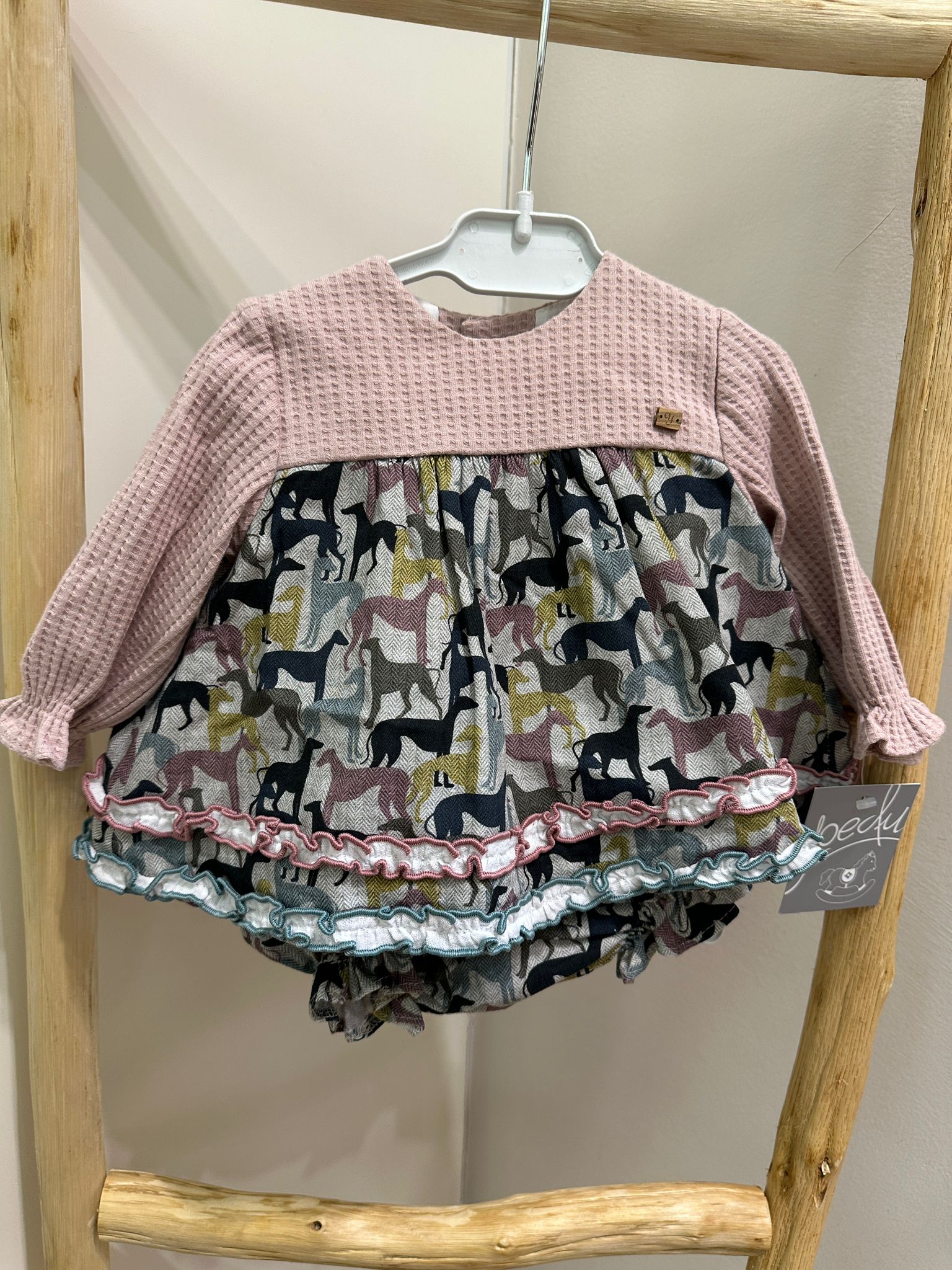 Vestito con culotte rosa fantasia cane