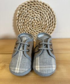 Scarpe culla grigia e beige Baby A