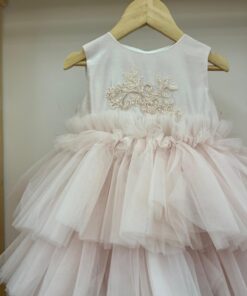 Alternative view of Abito rosa con tulle e ricamo e perle