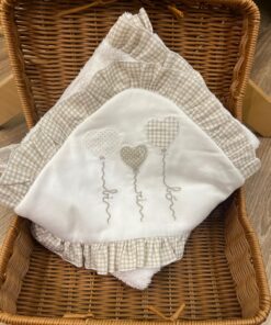 Triangolo con cuori e rouches