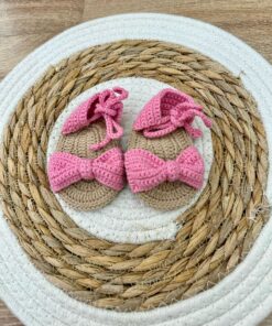 Scarpine uncinetto con fiocco handmade