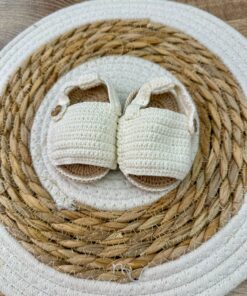 Scarpine uncinetto con bottone handmade