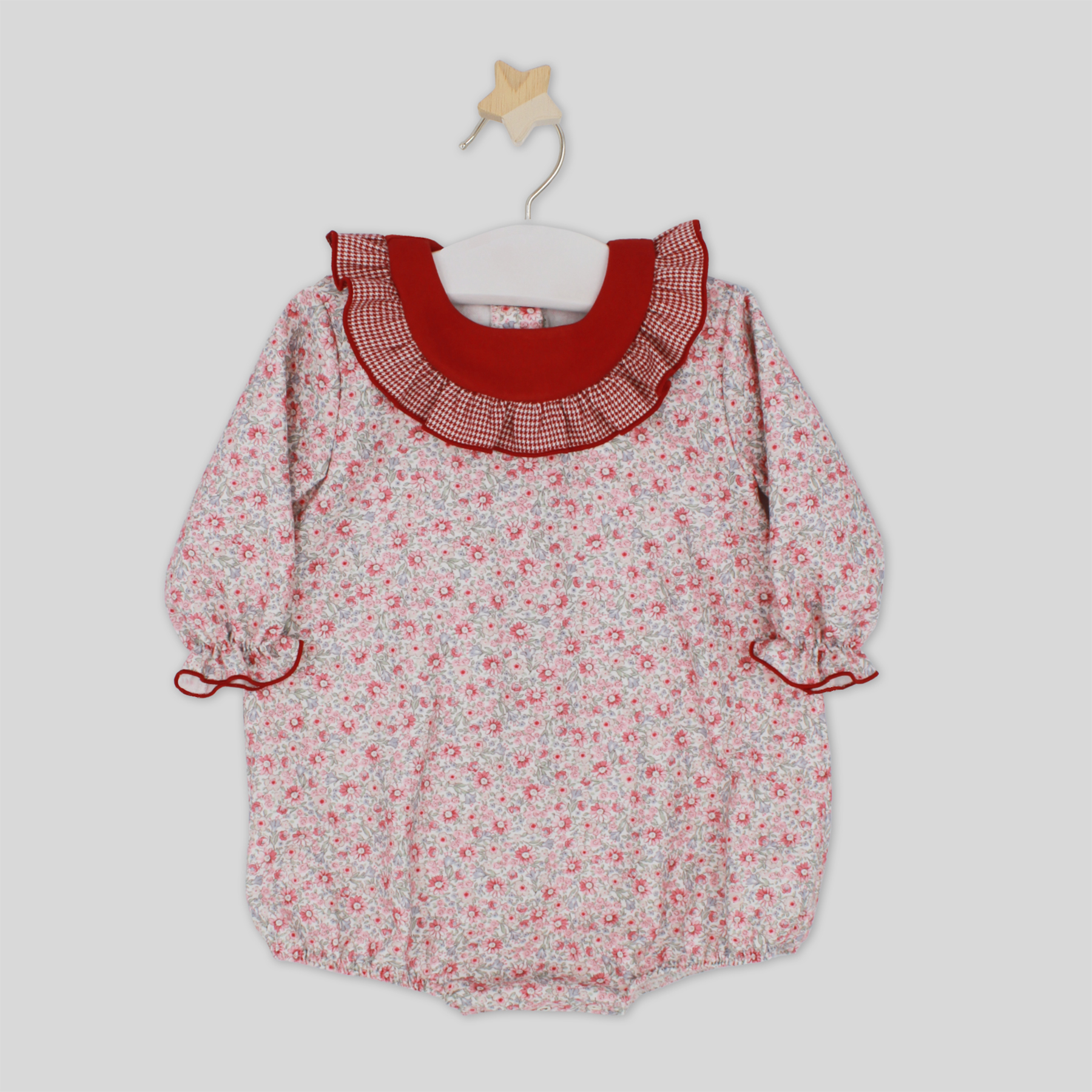 Pagliaccetto con colletto rosso Rapife