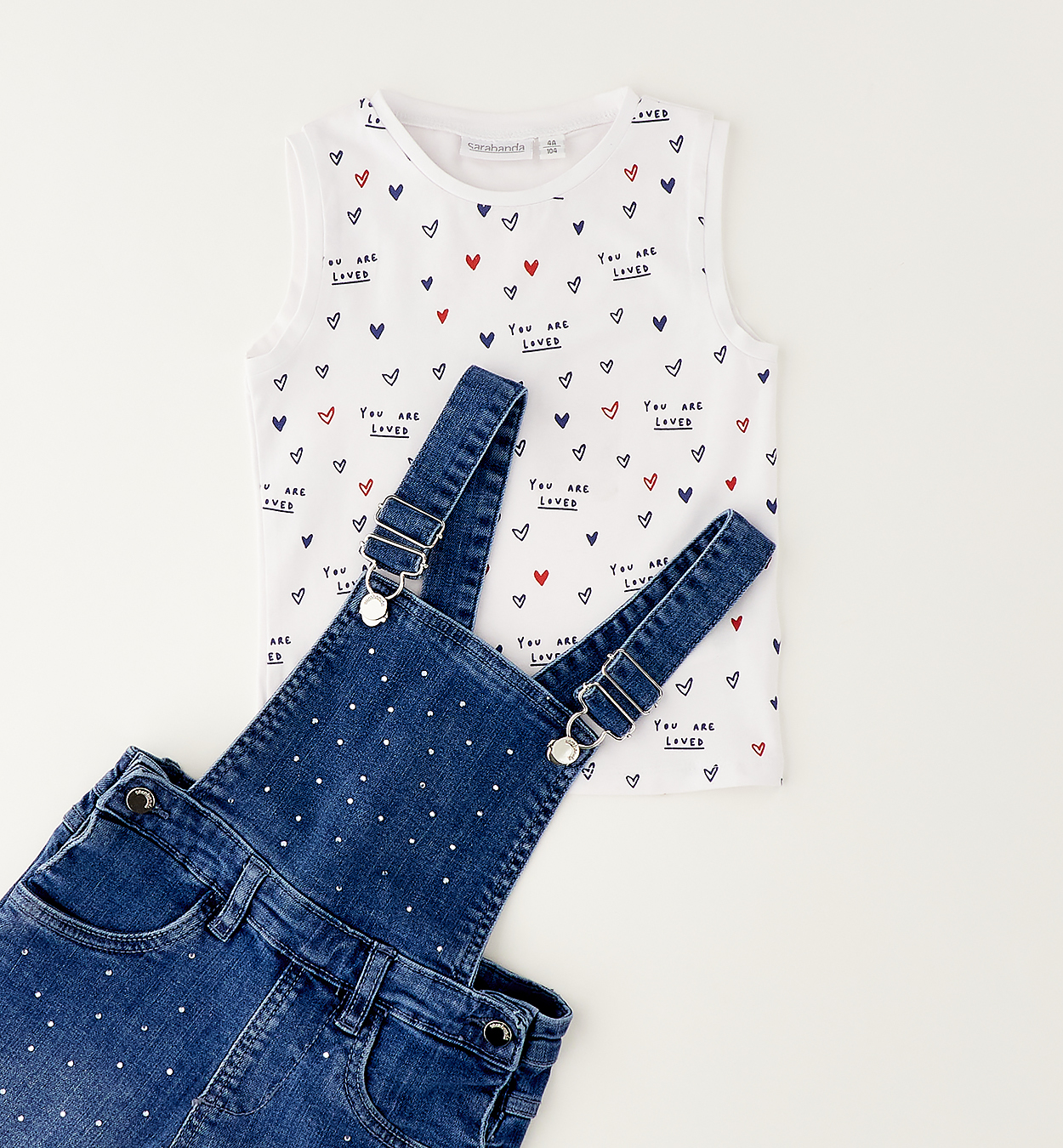 Salopette denim e canotta Sarabanda - immagine 2